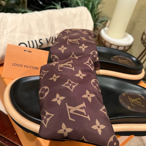 SOLD !Louis Vuitton slipper pillow sz.39 brown beige slides with box - Picture 8 of 9